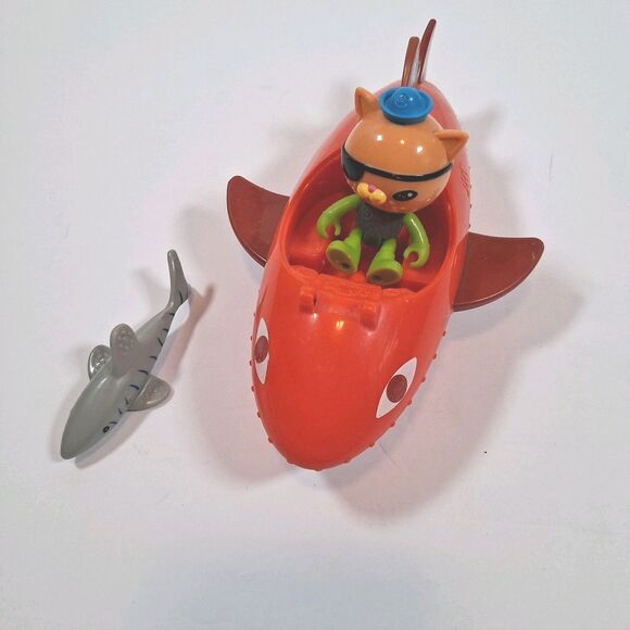 Octonauts Gup B With Kwazii & Shark 2010 Mattel Chomping Action Squirts Water - Picture 2 of 4